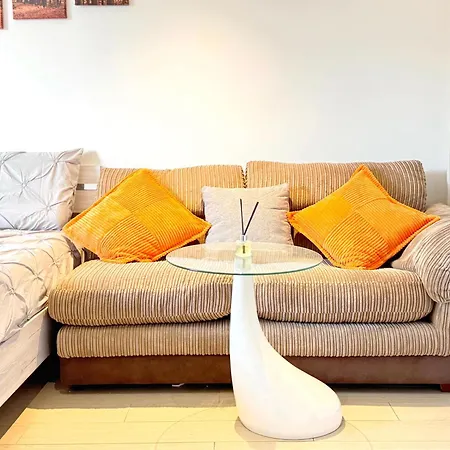 A Brand New Flat With 3 Bedrooms & 3 Baths In Zone 1 Angel For Max 9 Ppl London Exterior photo